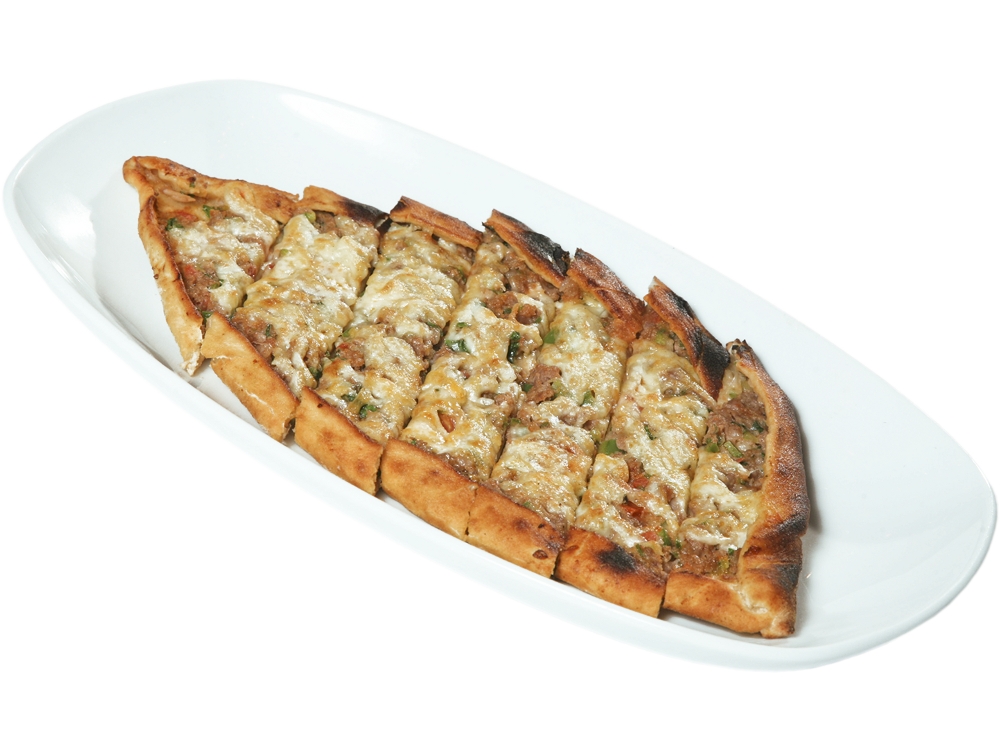 Pide with mince and yellow cheese - 350 gr. | 12.50 lv.